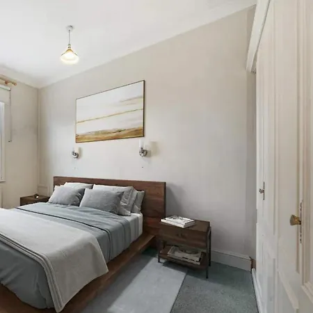 Appartamento With Cozy Bedroom And View